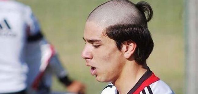 coiffure de footballeur - J'ai testé le coiffeur star des footballeurs Sport24 Le Figaro