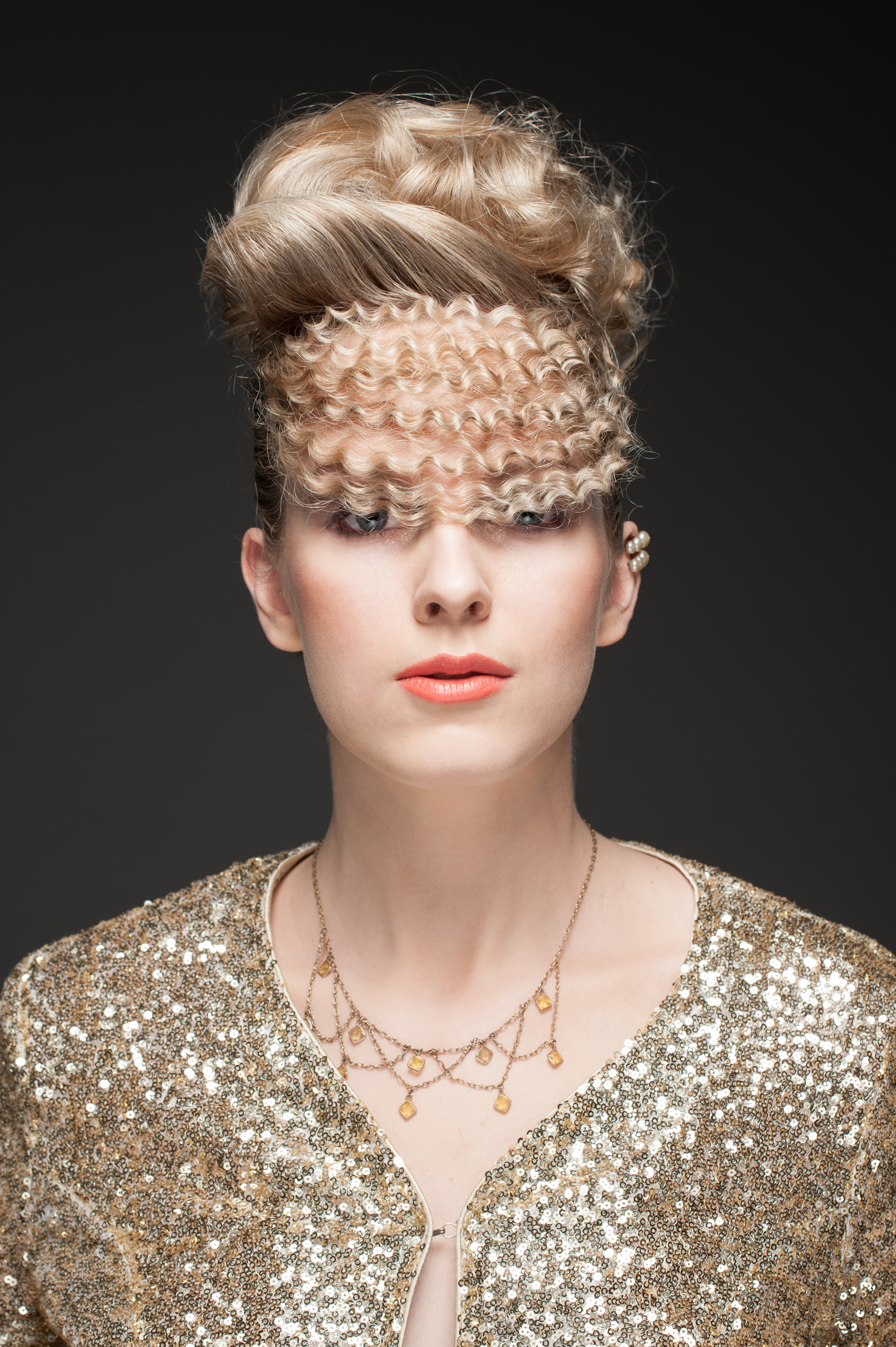 beata-bourillon-chignon-haut-meche-gauffre