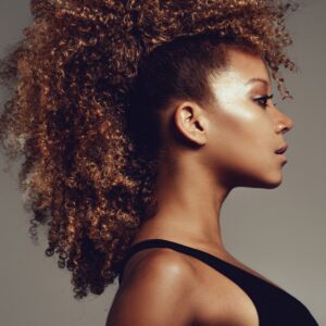 La coiffure Afro, nouvel élan