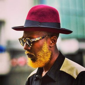 Tendance masculine : la coloration pour barbe