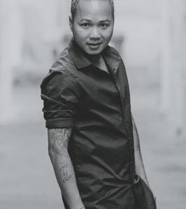 Portrait : Bunthoeun Stevens Outh directeur artistique Itsi-Ban, coach-formateur et coiffeur-partenaire Wella