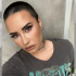 Demi Lovato rase tout : la future It coupe de vos clientes ?
