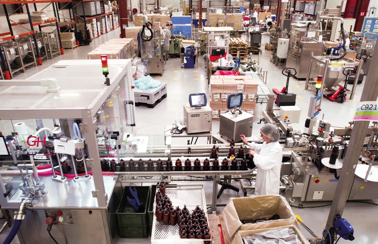 Vue intérieur du laboratoire Ducastel