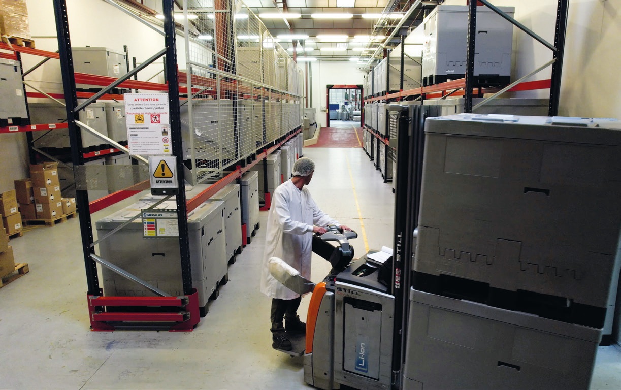 vue de l'intérieur du laboratoire, stockage