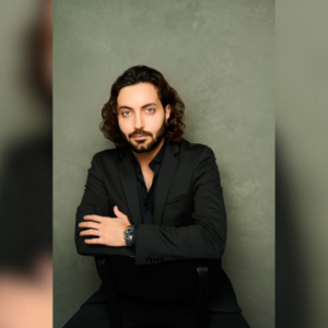 Nicolas Al Yacoub, coiffeur prodige à Los Angeles