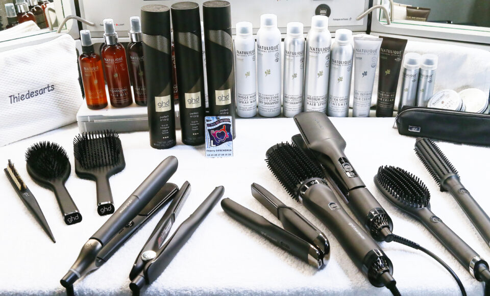 Marque sponsors comme GHD pour les coiffeurs des Restos du Coeur