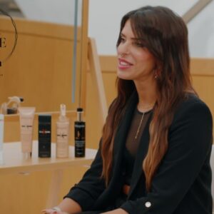 Biblond en tête à tête avec L’Oréal Professionnel : « Je suis toujours déçue par le résultat. »